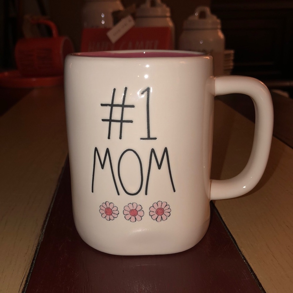 Rae Dunn #1 MOM Mug with Flowers